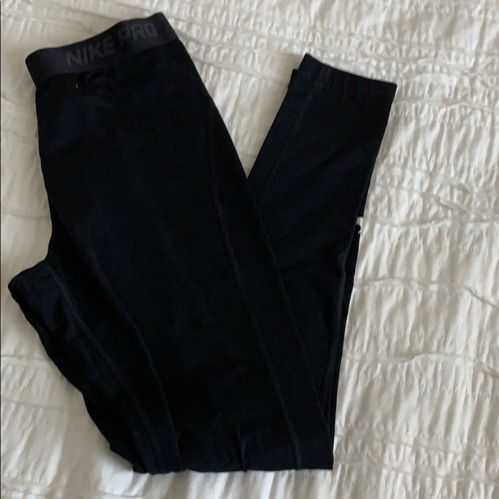 Black nike pro leggings